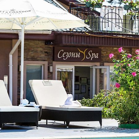 Seasons Spa Boutique Hotel Kozyn Ngoại thất bức ảnh