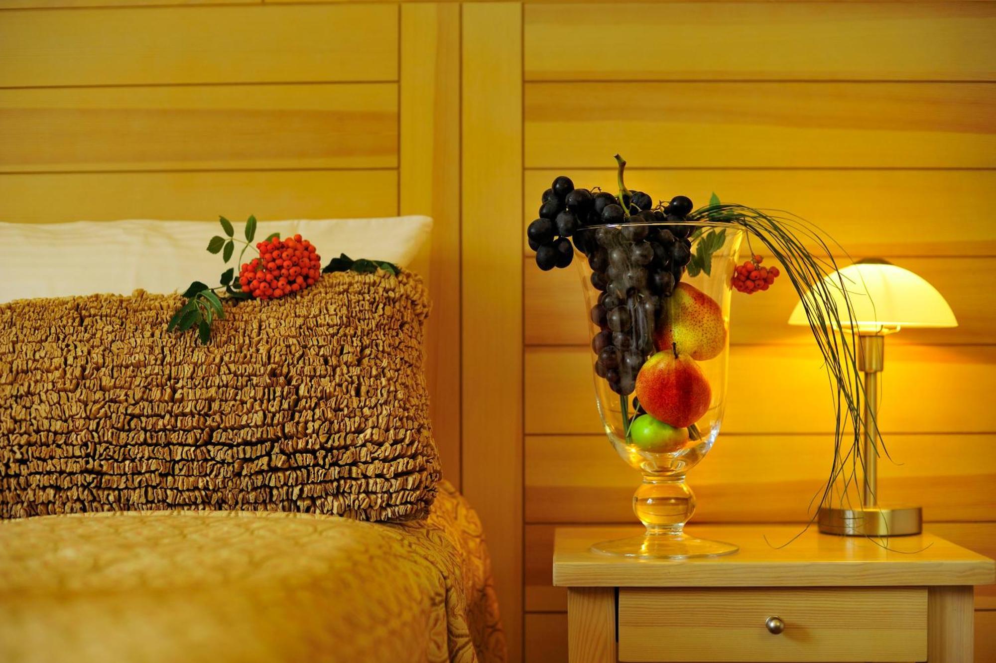 Seasons Spa Boutique Hotel Kozyn Ngoại thất bức ảnh