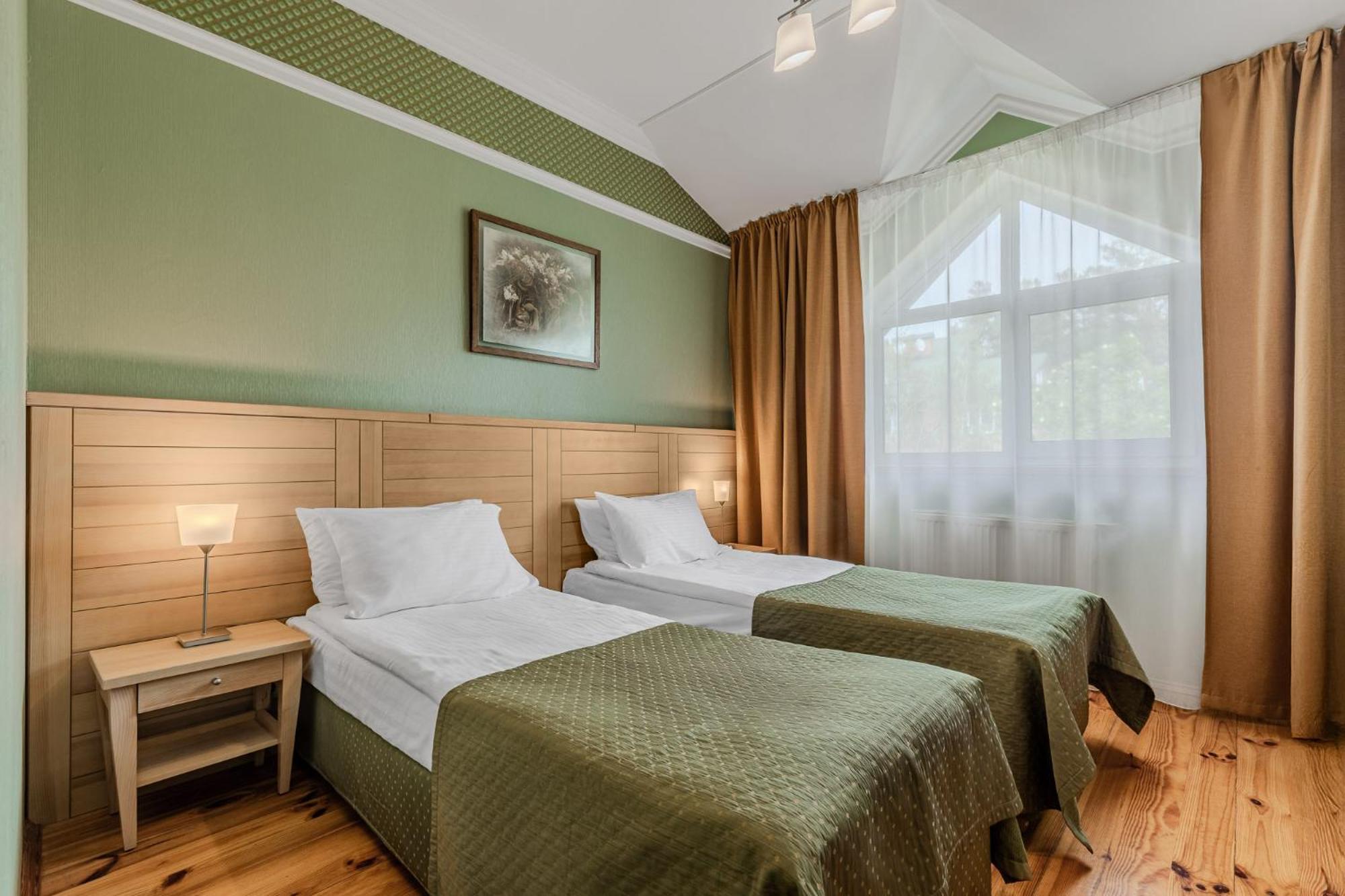 Seasons Spa Boutique Hotel Kozyn Phòng bức ảnh