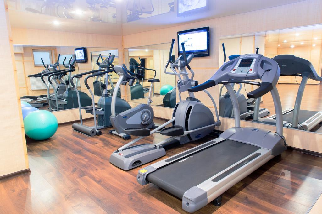 Seasons Spa Boutique Hotel Kozyn Ngoại thất bức ảnh
